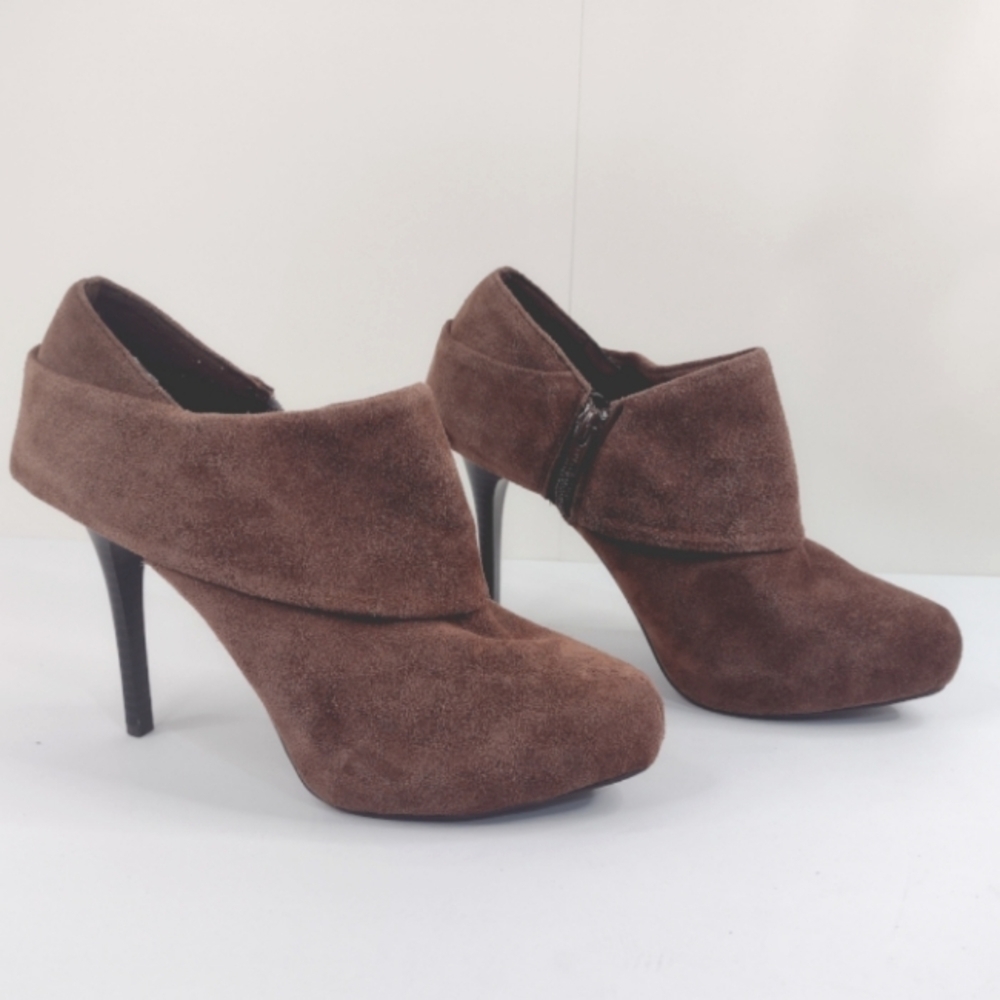 Fergie heels, size 8M brown